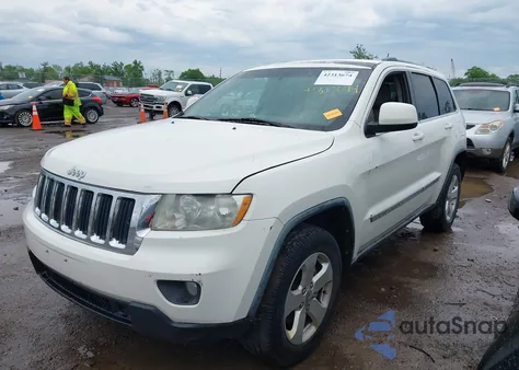 2011 Jeep Grand Cherokee Laredo z USA, uszkodzony, nr VIN 1J4RR4GG1BC572827